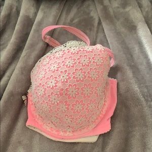 Body by Victoria bra